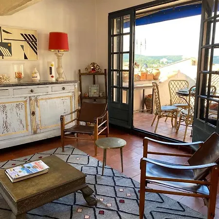 Daire 150 M2, 2 Terrasses , Vieille Ville Et Vue