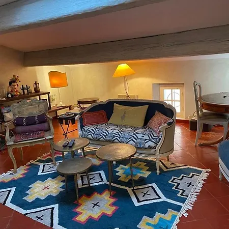 Daire 150 M2, 2 Terrasses , Vieille Ville Et Vue *