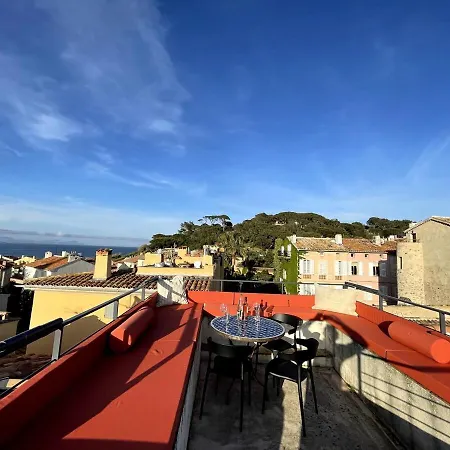 150 M2, 2 Terrasses , Vieille Ville Et Vue *