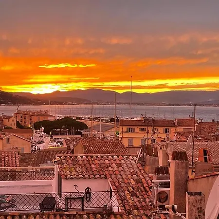 150 M2, 2 Terrasses , Vieille Ville Et Vue Daire Saint-Tropez